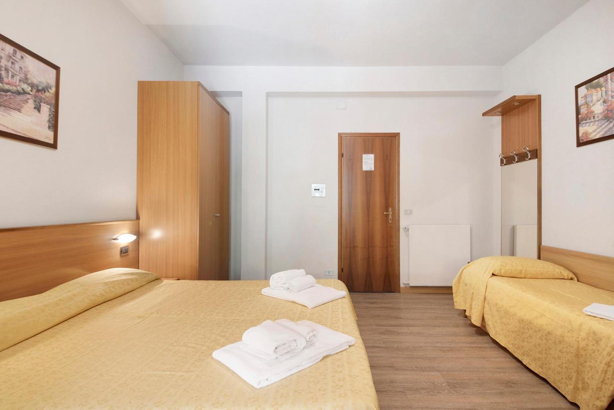 Appartamento Monolocale Moneglia 35 Buitenkant foto